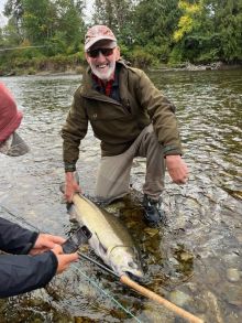 Malcom and Gord - Scotland Rocks on Chinook on the Fly!